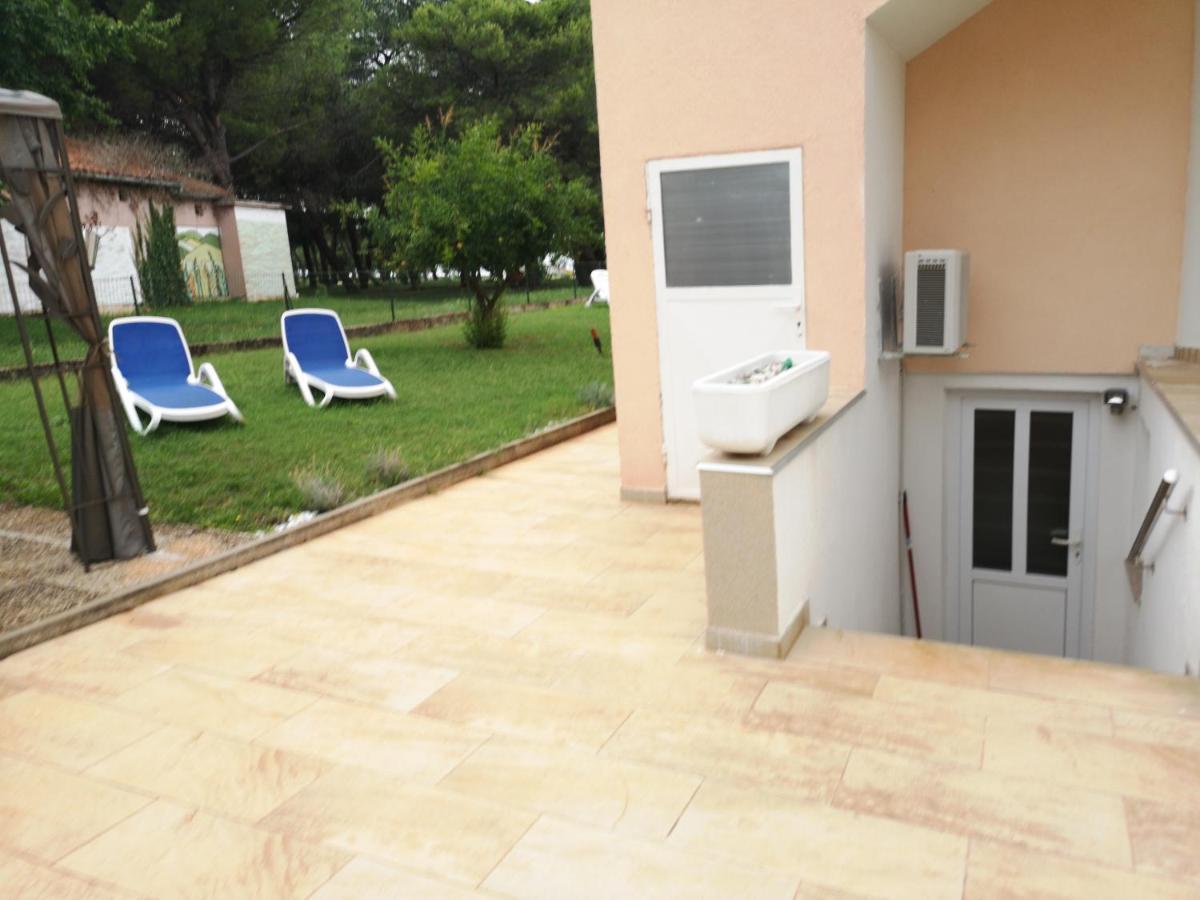 Apartment Sara أوماغ المظهر الخارجي الصورة
